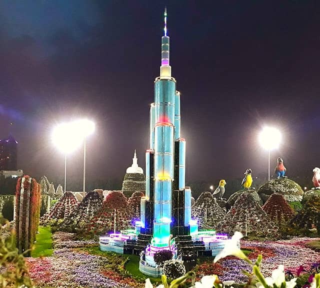 Maintenance of Burj Khalifa Tower at Dubai Miracle garden