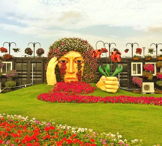 Crying Lady photograph at the Dubai Miracle Garden