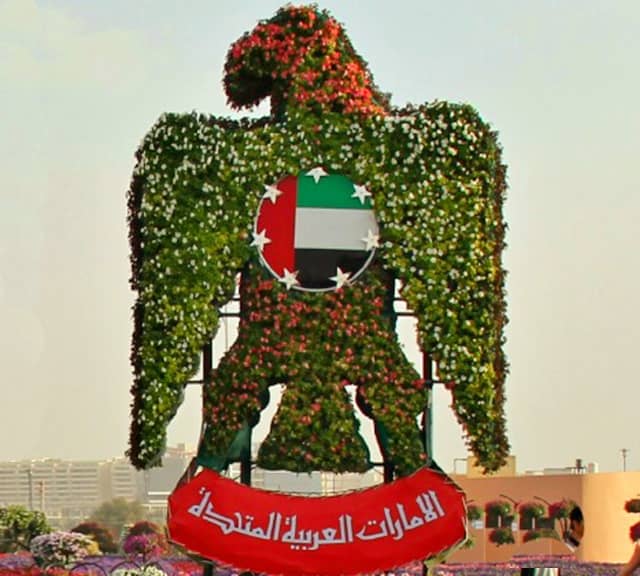 Floral Falcon UAE size Dubai Miracle Garden.