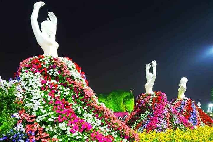 Dubai Miracle Garden remains open 7 months a year